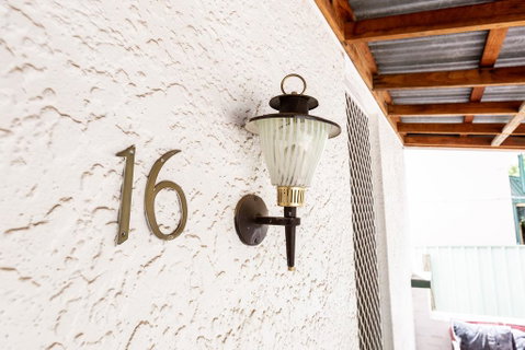 Best Central House - SLEEPS 11 !! - Timeshare Accommodation 1