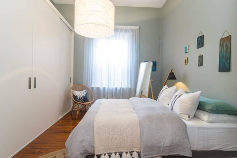 Blackbird At Arlo's - The Heart Of Glenelg - Wifi - Timeshare Accommodation 3