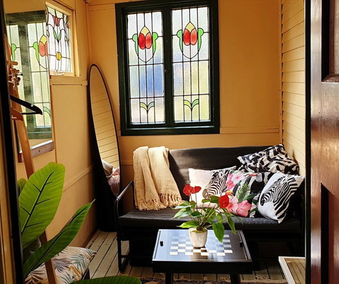 Blue Mountains Historic Retreat-Sleeps 5-WINTER SPECIAL! - Timeshare Accommodation 0