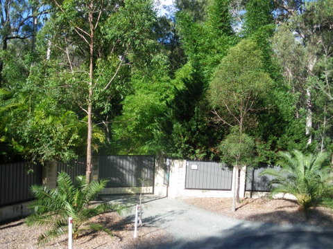 BoBRENE On Tamborine Nude Retreat - Quaint Cottage - Timeshare Accommodation 1