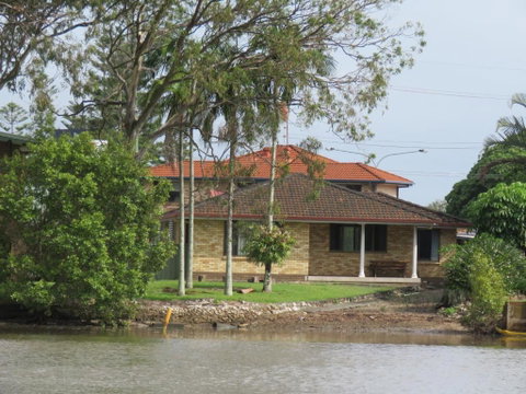 Waterfront House In Currumbin - Timeshare Accommodation 0