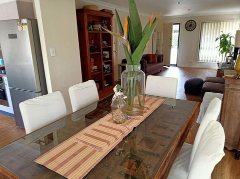 Tingalpa Townhouse Treat - Timeshare Accommodation 3