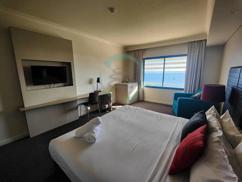 ZEN88 ESPLANADE: Hotel Suite W/ Ocean/Sunset Views - Timeshare Accommodation 0