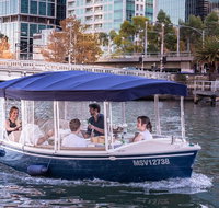 2-Hour Self-Drive Boat Hire on the Yarra River - Timeshare Accommodation