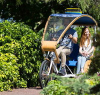 Adelaide 90-Minute Pedicab Tour Scenic Green  River Experience - Timeshare Accommodation