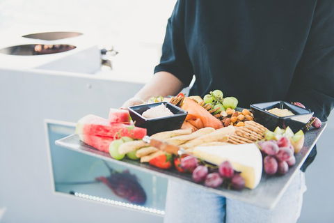 Deep-to-Dish: Tasmanian Seafood Experience - Timeshare Accommodation 3