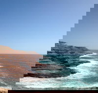 Kalbarri Pink Lake and Abrolhos Islands Nature Tour - Timeshare Accommodation