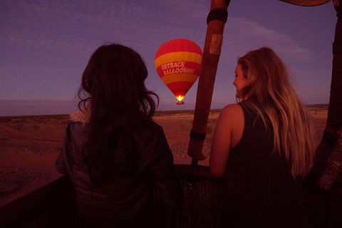 Early Morning Ballooning In Alice Springs - Timeshare Accommodation 1