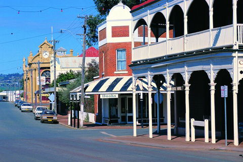 Wave Rock, York, Wildflowers, And Aboriginal Cultural Day Tour From Perth - Timeshare Accommodation 3