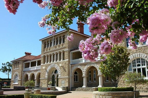 The Perth Mint: Guided Heritage Tour And Gold Pour - Timeshare Accommodation 1