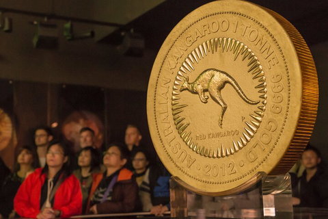 The Perth Mint: Guided Heritage Tour And Gold Pour - Timeshare Accommodation 2