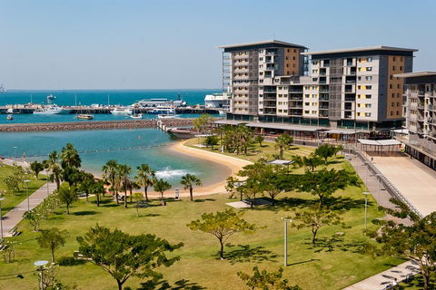 Darwin Hop-on Hop-off Bus Tour - Timeshare Accommodation 5