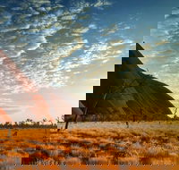 Highlights of Uluru Including Sunrise and Breakfast - Timeshare Accommodation