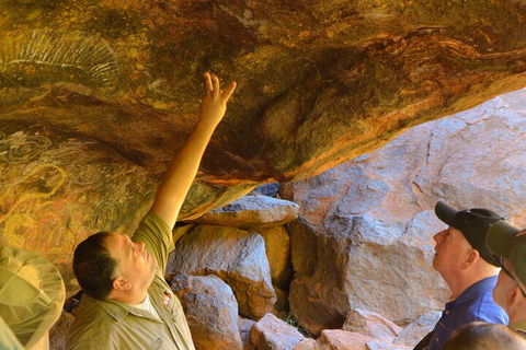 Uluru Small Group Tour Including Sunset - Timeshare Accommodation 1