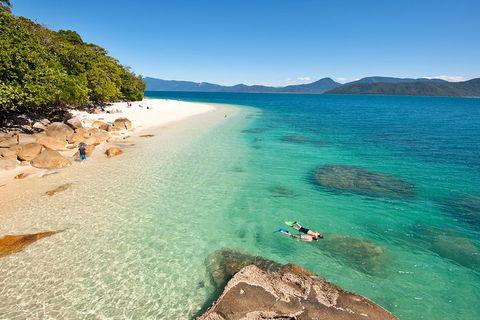 Fitzroy Island Catamaran Transfers From Cairns - Timeshare Accommodation 4