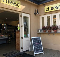 Small Group Adelaide Hills and Hahndorf Hideaway Tour from Adelaide - Timeshare Accommodation
