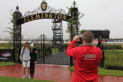 Full-Day Sports And Beer Tour Of Melbourne With Lunch - Timeshare Accommodation 0