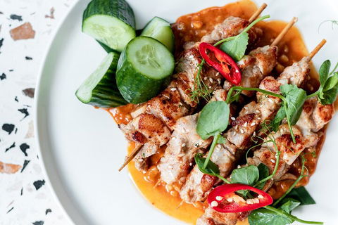 Deluxe Dinner Package By Luke Nguyen At Botanic House - Timeshare Accommodation 1