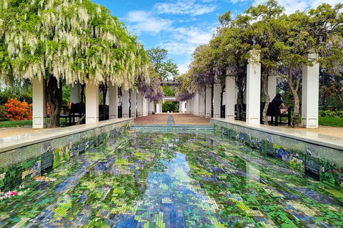 Women's History Walking Tour With Local Guide In Canberra - Timeshare Accommodation 0